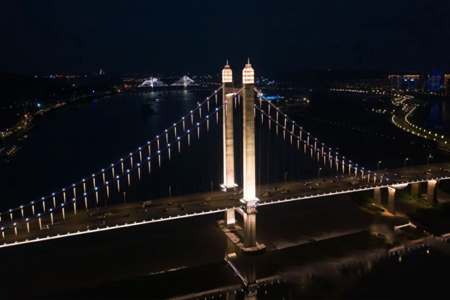 橋梁夜景亮化